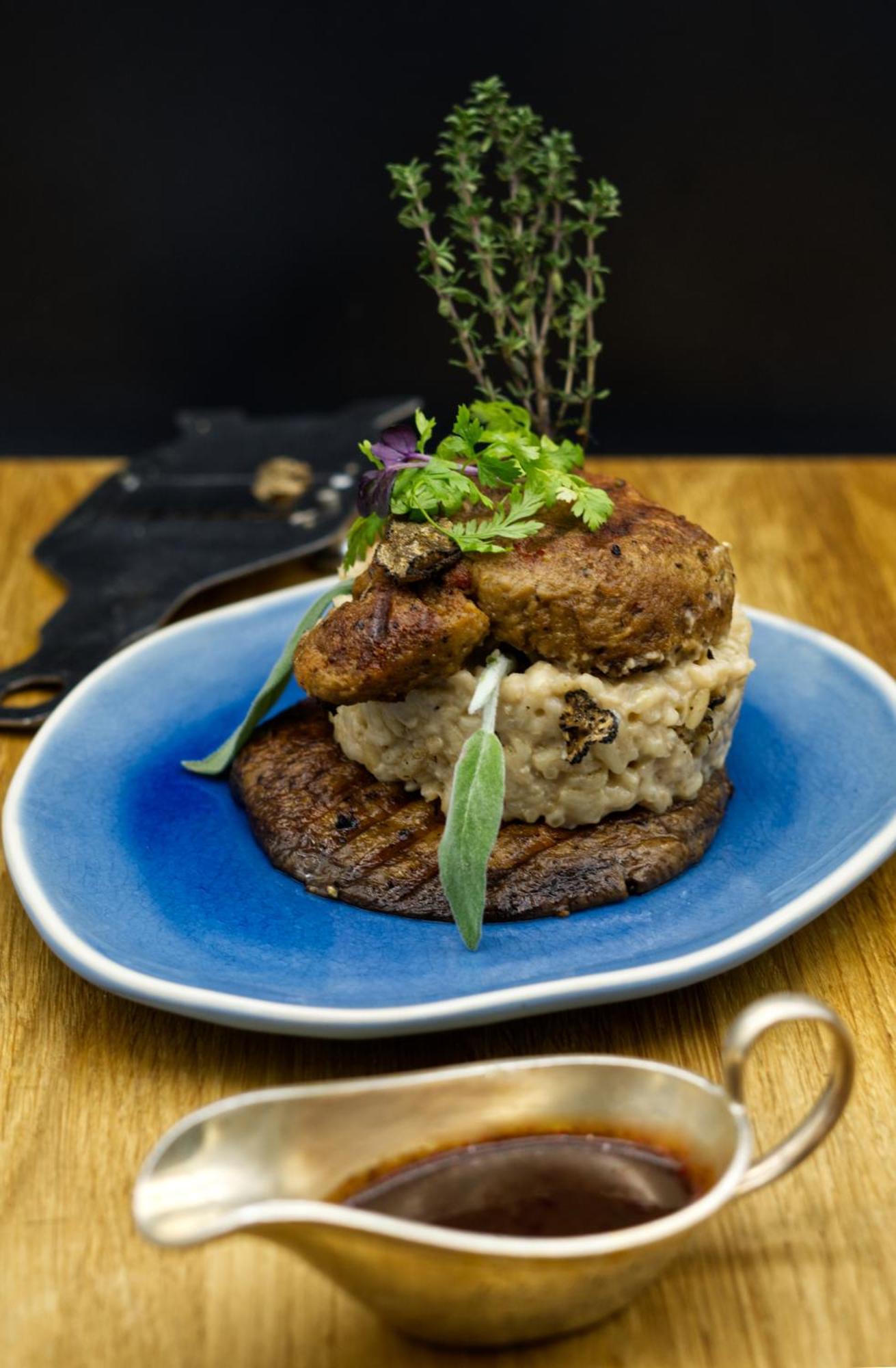 Vegan Hotel Und Restaurants Nicolay 1881 ツェルティンゲン・ラハティグ エクステリア 写真